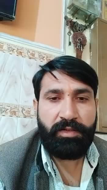 #pulwamaattack #ladybeggar  बड़े बड़े धर्ममिक स्थल के चढ़ावे भी सेना