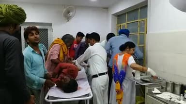 #संगरिया ﻿@ चोटाला बाईपास पर दो बाइकों की हुई टक्कर #दो जने घायल #घायलों को किया #हनुमानगढ़ रेफर