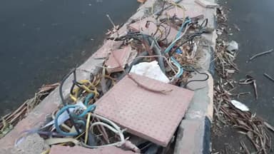 गोपालगढ़ में खतरे में खेलते मासूम ,mvda के खुले पड़े करंट के तार , लापरवाही से हो सकता है बड़ा हादसा
#mvda
﻿@rahulthakur92