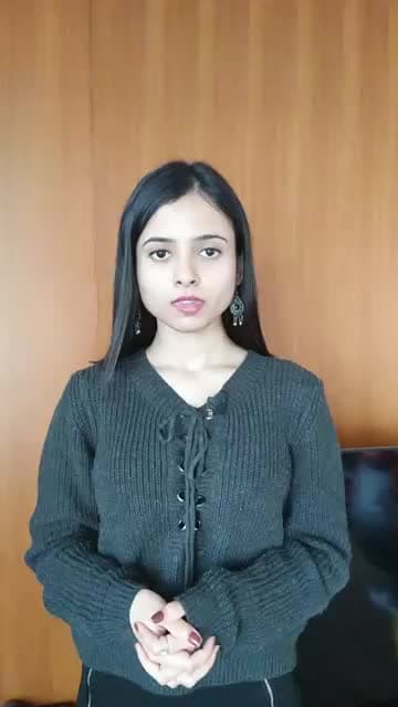 शहीद के अंतिम संस्कार में जूते पहनकर बैठे बीजेपी नेता, परिजनों ने लगाई फटकार #bjpleader #pulwamamartyr