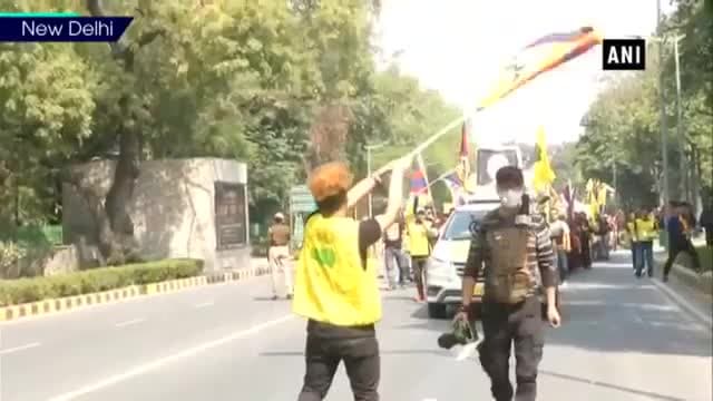 दिल्ली: तिब्बती कार्यकर्ताओं ने चीन के विरोध में किया खान मार्केट से यूएन ऑफ़िस तक मार्च #60thtibetanuprisingday #dalailama #freetibet
