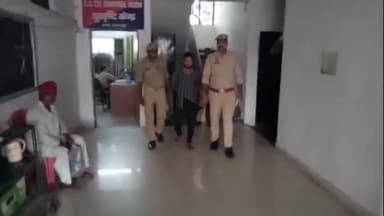 अमरोहा: रजबपुर पुलिस ने अवैध हथियार रखने के एक आरोपी को गिरफ्तार कर न्यायालय के समक्ष पेश किया