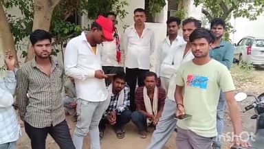 उरई: कदौरा थाना क्षेत्र में नवविवाहित महिला को सांप ने काटा, मेडिकल कॉलेज में हुई मौत का पोस्टमार्टम