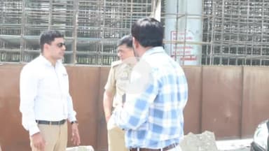 रामपुर: सिविल लाइन क्षेत्र के जीरो पॉइंट पर नव निर्माणधीन हाईवे का निरीक्षण करने डीएम और एसपी पहुंचे, दिए जरूरी निर्देश