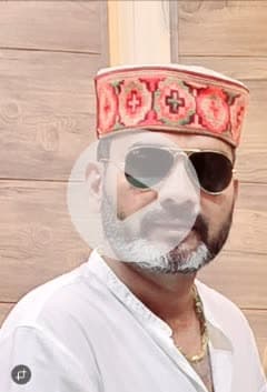 किरदार का मजबूत होना भी ज़रूरी है
हर कोई इज़्ज़त के काबिल नहीं होता