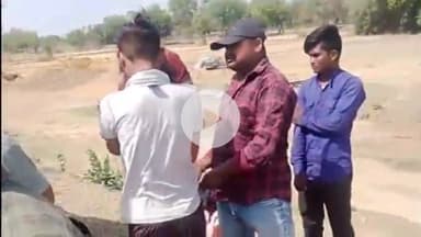 सतना: तिघरा के पास दर्शनार्थियों से भरा पिकअप पलटा, दर्जन भर यात्री घायल, अस्पताल में भर्ती