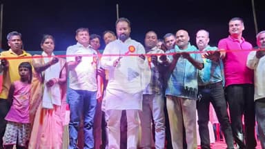 चान्हो: करकट में मंडा पूजा उत्सव: दहकते अंगारों पर चले भक्त, सन्नी टोप्पो रहे मुख्य अतिथि