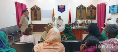 बेगूसराय: कार्यालय कक्ष में SP ने लगाया जनता दरबार, 23 फरियादियों की सुनी फरियाद