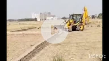 शिवपुरी में 5 बीघा अवैध प्लाटिंग पर नोटिस के बाद बुलडोजर लेकर पहुंचा VDA