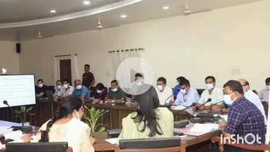 बरेली: क्या फिर से दस्तक देगा कोरोना? बरेली में कोविड लहर से निपटने की तैयारी के लिए कलेक्ट्रेट सभागार में हुई अहम बैठक