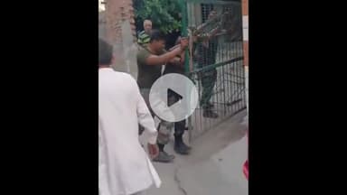 बड़ौत: वाजिदपुर में पुस्तैनी जमीन विवाद में कर्नल और फौजियों के मकान में तोड़फोड़ का वीडियो वायरल, रिपोर्ट सेना मुख्यालय को भेजी