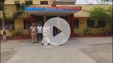 लाडपुरा: कैथून पुलिस ने सांगोद मार्ग पर नाकाबंदी के दौरान अवैध मादक पदार्थ गांजा का परिवहन करते एक व्यक्ति को किया गिरफ्तार