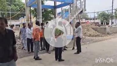 शाजापुर: कालीसिंध रेलवे स्टेशन पर गिट्टी खाली करते समय इंजन पर चढ़ा ट्रैकमैन बेहोश, अस्पताल में मृत घोषित