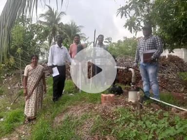 ములుగు: డిమాండ్ పంటలు సాగు చేసి ఆదాయాన్ని పెంచుకోవాలి: మంగపేటలో జిల్లా ఉద్యాన, పట్టు పరిశ్రమ అధికారి సంజీవరావు