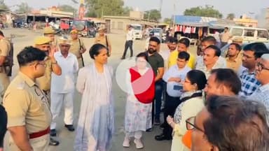 धनौरा: दशहरा गंगा स्नान को लेकर गजरौला के तिगरी गंगा धाम का जायजा लेने पहुंचे डीएम और एसपी