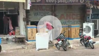 अनूपगढ़: अनूपगढ़ में तेज हवा के साथ हुई ओलावृष्टि, दुकानदारों ने दुकानों के शटर बंद किए, नेशनल हाईवे नम्बर 911 पर गिरे पेड़