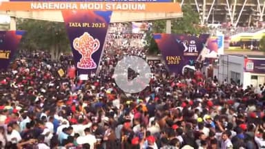 અમદાવાદ શહેર: IPL ફાઈનલ માટે મોદી સ્ટેડિયમ સજ્જ..! ગેટ પાસે પગ મૂકવાની જગ્યા નહીં, પંજાબ અને RCBને સપોર્ટ કરવા ફેન્સમાં જોરદાર ઉત્સાહ