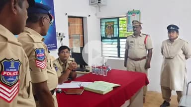 పుల్కల్: పుల్కల్ పోలీస్ స్టేషన్ ను ఆకస్మికంగా తనిఖీ చేసిన జిల్లా ఎస్పీ పంకజ్