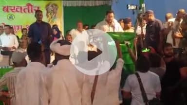 सरमेरा: सरमेरा के बड़ी मिसिया गांव में तेजस्वी यादव बाबा बख्तौर पूजा में हुए शामिल