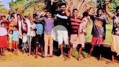 जामा: देश की आजादी के 78 साल बाद भी आदिवासी गांव पलासबनी का भालुकसुगिया टोला पक्की सड़क से वंचित #jansamasya
