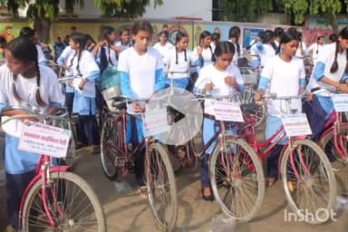 बेगूसराय: आगामी विधानसभा चुनाव के मद्देनज़र गांधी स्टेडियम से मतदाता जागरूकता साइकिल रैली आयोजित