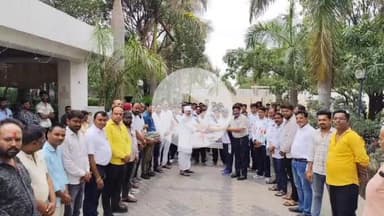 सागर नगर: विधायक श्री जैन ने माँ तुझे प्रणाम के युवा दल को हरी झंडी दिखाकर रवाना किया