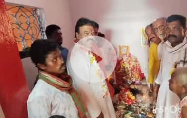 जगदलपुर: पूर्व विधायक रेखचंद जैन ने ग्राम मारकेल में मां जननी माता वार्षिक मेले में शामिल होकर की पूजा-अर्चना