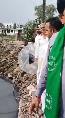 तिलपता गांव के मुख्य मार्ग पर जल भराव एंव विकास कार्यों की अनदेखी को लेकर भारतीय किसान यूनियन बलराज की महापंचायत