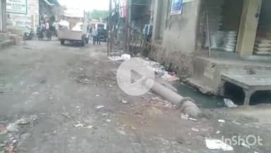 औरैया: शहर के मोहल्ला गुरुहाई में जल भराव की समस्या से जूझ रहे व्यापारी, पालिका नहीं दे रही कोई ध्यान #jansamasya