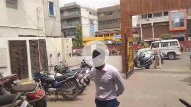 बीना: बीना नगर पालिका कार्यालय का SDM ने किया निरीक्षण, अनुपस्थित मिले कई कर्मचारी