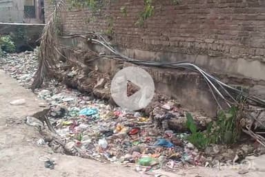 श्योपुर: शहर के नाला सफाई में हो रही खानापूर्ति, गंभीर नजर नहीं आ रही नपा, फिर बन सकते हैं बाढ़ के हालात।
#Jansamasya