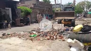 लाडपुरा: कोटा में अतिक्रमण विभाग ने रंगपुर पुलिया से मुख्य सड़क तक हटाया अतिक्रमण, पुलिस जाप्ता भी मौजूद