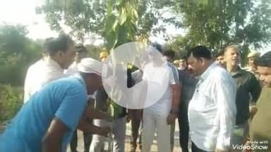 औरैया जिलाधिकारी और पुलिस अधीक्षक पालिका अध्यक्ष के द्वारा जीवन धारा पौधारोपण अभियान का हुआ शुभारंभ