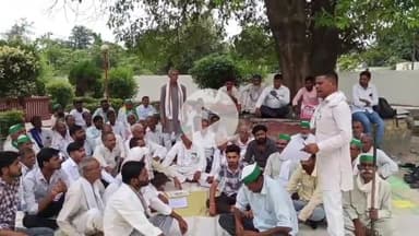 रामपुर: डॉ भीमराव अंबेडकर पार्क में किसानों की 5 सूत्रीय मांगों को लेकर भाकियू भानु गुट के जिलाध्यक्ष ने डीएम को ज्ञापन दिया