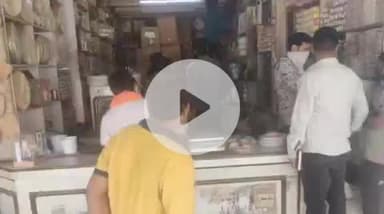 बहादुरगढ़: नगर परिषद और हरियाणा राज्य प्रदूषण नियंत्रण बोर्ड की टीम ने सिंगल यूज प्लास्टिक की बिक्री के खिलाफ किया सर्वे