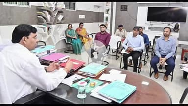 बक्सर: कार्यभार संभालते ही डीएम ने ज़िले के अधिकारियों को जनहित में कार्य करने का निर्देश दिया