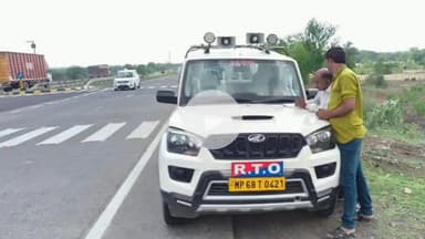 शाजापुर: परिवहन विभाग ने शाजापुर, बेरछा, मक्सी क्षेत्र से 4 वाहन ज़ब्त कर ₹28 हजार का शमन शुल्क वसूला