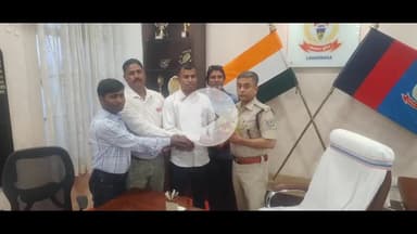 पेशरार: इंडियन यूनियन मुस्लिम लीग के प्रतिनिधिमंडल ने एसपी लोहरदगा से मिलकर कार्यालय में किया स्वागत