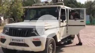 टीकमगढ़: ₹1,25,500 का मशरूका ज़ब्त, आरोपियों को किया गिरफ्तार: पुलिस अधीक्षक कार्यालय का खुलासा