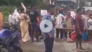 कांके: सिरमटोली फ्लाईओवर रैंप को लेकर आज झारखंड बंद, कांके स्थित जोड़ा पुल को बंद समर्थकों ने किया जाम