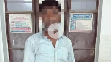 तरारी: सिकरहट्टा थानांतर्गत बारात में हथियार लहरा रहे अभियुक्त मो० नईम अंसारी को एक देसी कट्टा के साथ किया गया गिरफ्तार