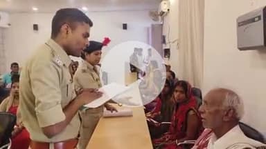 आरा: भोजपुर SP ने जनता दरबार में जन सुनवाई की, परिवादियों की शिकायतों का किया निस्तारण