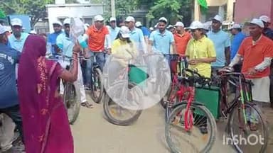 घोसी: विश्व पर्यावरण दिवस पर नगर पंचायत घोसी द्वारा घोसी बाजार में साइकिल रैली निकाली गई