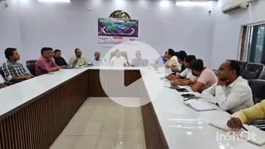 बलरामपुर: सीएमओ कार्यालय सभागार में विश्व पर्यावरण दिवस पर जागरूकता गोष्ठी का आयोजन किया गया