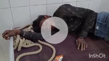 भभुआ: गोराईपुर गांव में बच्चा चोरी के आरोप में एक व्यक्ति को गांव वालों ने की मारपीट, पुलिस को किया हवाले, सदर में इलाज जारी