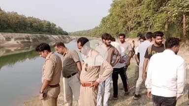 नौगावां सादात: नौगांवा बीलना नहर में मिला अज्ञात शव, पहचान नहीं हो पाई, पुलिस जांच में जुटी
