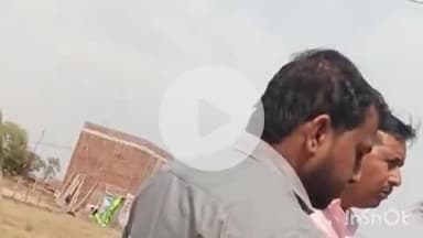 औरैया: दिबियापुर क्षेत्र के ककोर में मिशन समाधान के तहत पहुंची राजस्व टीम के साथ की गई गाली-गलौज, सोशल मीडिया पर वीडियो वायरल