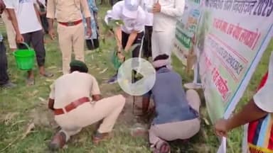 बेतिया: विश्व पर्यावरण दिवस पर ‘हर वोट के साथ एक पौधा’ का संकल्प, बेतिया में निकली जागरूकता पदयात्रा