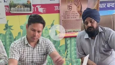 रामपुर: जिला कृषि अधिकारी कुलदीप सिंह राणा ने बिलासपुर क्षेत्र की खाद बीज दुकानों से 11 बीज़ के नमूने लेकर लैब को भेजे