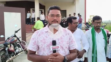 पूर्वी टुंडी: पूर्वी टुंडी में आगामी त्योहारों को लेकर गणमान्य लोगों ने मीडिया से की बातचीत